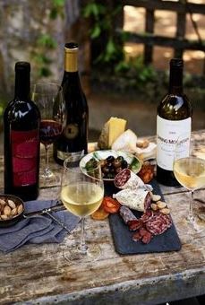 Trouwens Pessimistisch Maak plaats Kaas en wijn op je tuinfeest mooi plaatje - noteer de smaken op een  krijtbord en laat je gasten kiezen - mels Feestje - La casa de Melvino