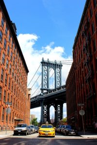 Foto uitzicht vanuit Brooklyn over de Brooklyn bridge - deze moet bij mijn Instagram rijtje fotos - mels Feestje en New York
