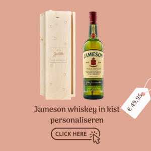 Jameson whiskey in kist personaliseren - Valentijnsdag cadeau inspiratie valentine cadeau voor hem cadeau voor haar